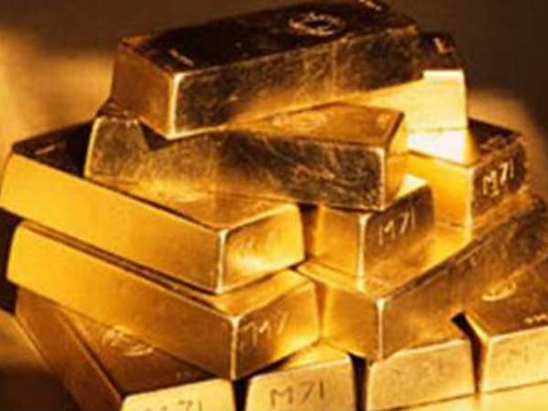 సీఏఆర్ హెడ్క్వార్టర్స్ వెనుకాలే..: