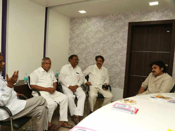 వారికి పవన్ కల్యాణ్ మద్దతు