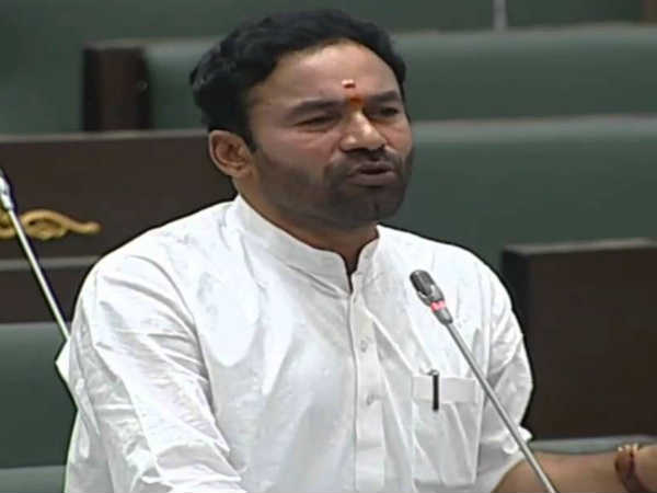 మాట్లాడే అవకాశం ఇవ్వాల్సింది