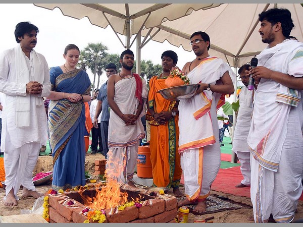 ప్రజలకు మరింత చేరువయ్యేలా ప్రణాళికలు