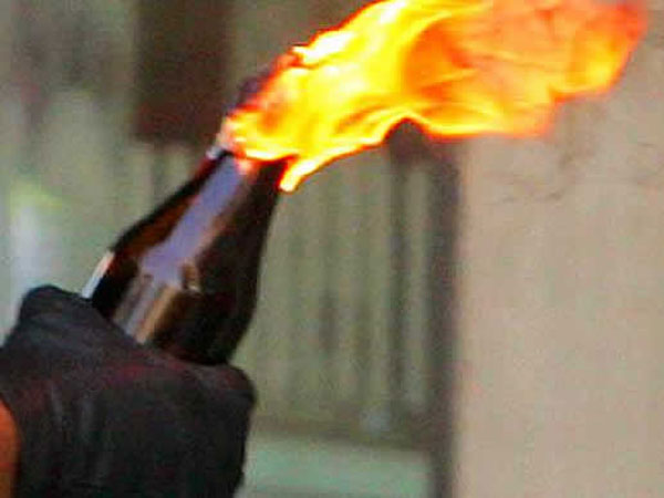 Petrol bomb hurled at BJP district chief’s house in Tamil Nadu, none hurt Petrol bomb hurled at BJP district chief’s house in Tamil Nadu, none hurt