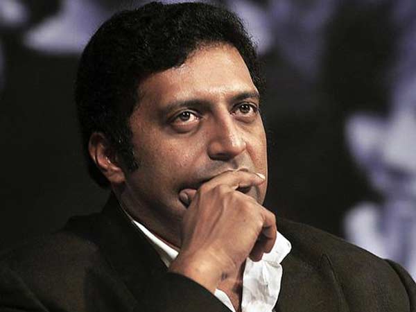 ఎయిర్ పోర్టు బయట !