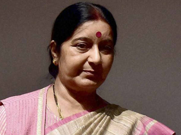 కాంగ్రెస్ను ఏకిపారేశారు
