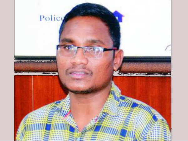 Techie maoist surrenders in Visakhapatnam Techie maoist surrenders in Visakhapatnam