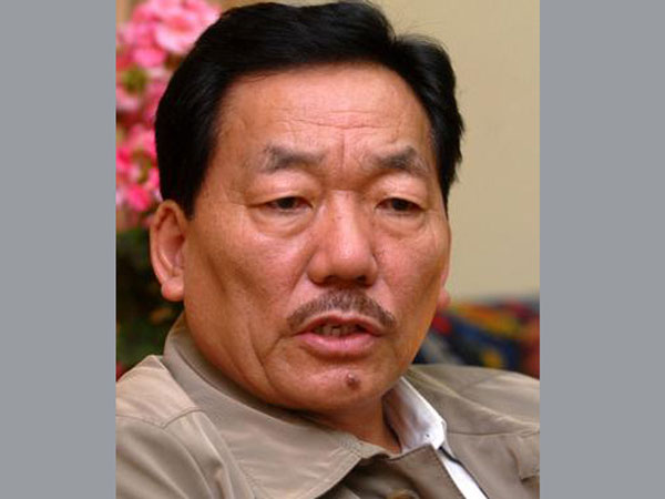 Sikkims Pawan Chamling pips Jyoti Basu as Indias longest-serving chief minister Sikkims Pawan Chamling pips Jyoti Basu as Indias longest-serving chief minister