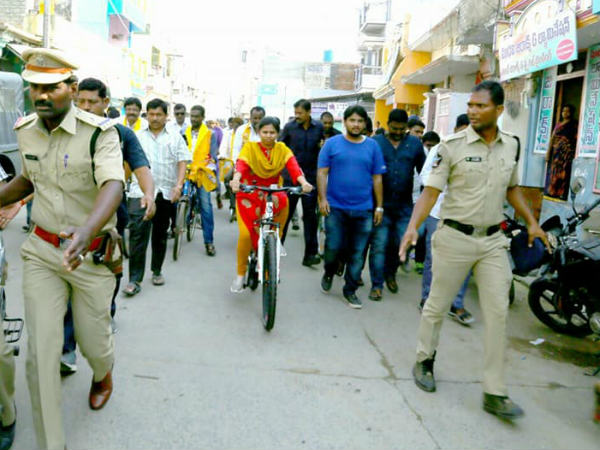 ఆళ్లగడ్డలో అఖిలప్రియ