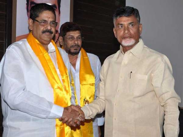 ఆనం రామనారాయణ రెడ్డికి బుజ్జగింపులు