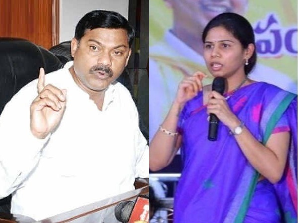 రాళ్ల దాడి చేసిన వారిపై చర్యలు తీసుకోవాలి