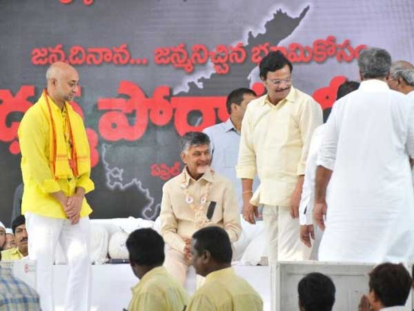 చంద్రబాబుకు ట్రీట్మెంట్ అవసరం