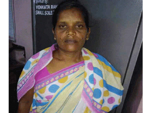 చిత్రహింసలు..సోషల్ మీడియాలో పోస్ట్
