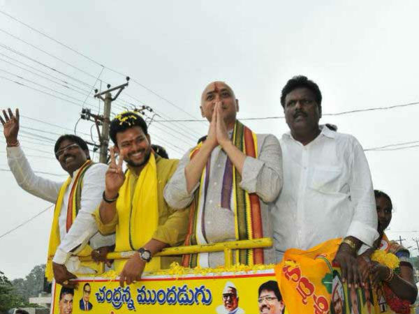 కాంగ్రెస్కు పట్టిన గతి బీజేపీకి
