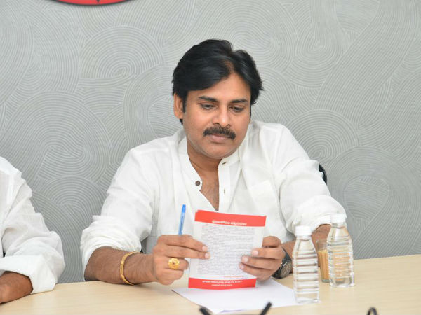 పవన్ కామెంట్స్పై మౌనంగా టిడిపి