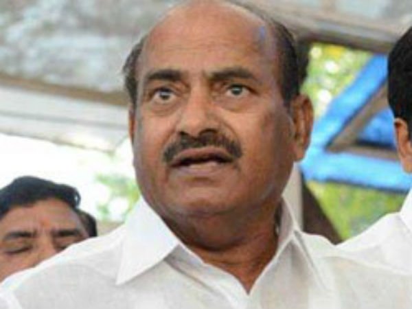 రాజకీయాల్లోనూ క్యాస్టింగ్ కౌచ్..