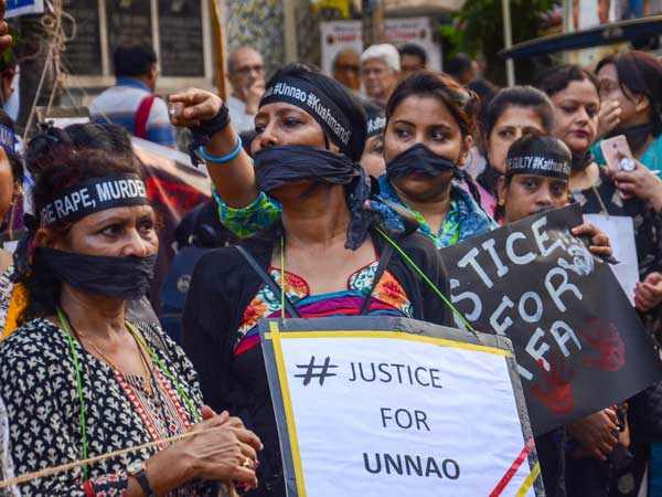 Supreme Court stays trial in Kathua rape, murder case till May 7 Supreme Court stays trial in Kathua rape, murder case till May 7