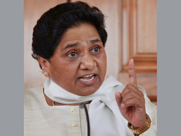 మాయావతి యూటర్న్ వెనుక