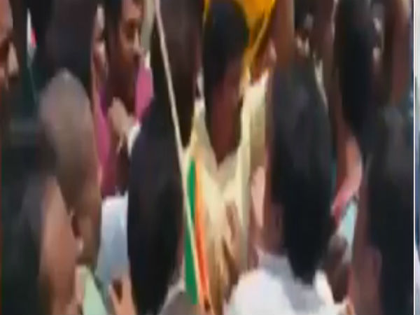 Clash between BJP and TDP Cadre in Nellore Clash between BJP and TDP Cadre in Nellore