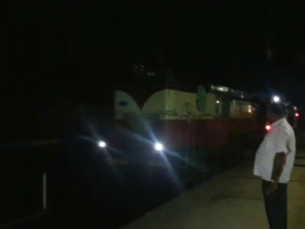 Bogies Of Puri-Ahmedabad Express Get Detached, Roll Sans Engine For 15 Kms Bogies Of Puri-Ahmedabad Express Get Detached, Roll Sans Engine For 15 Kms