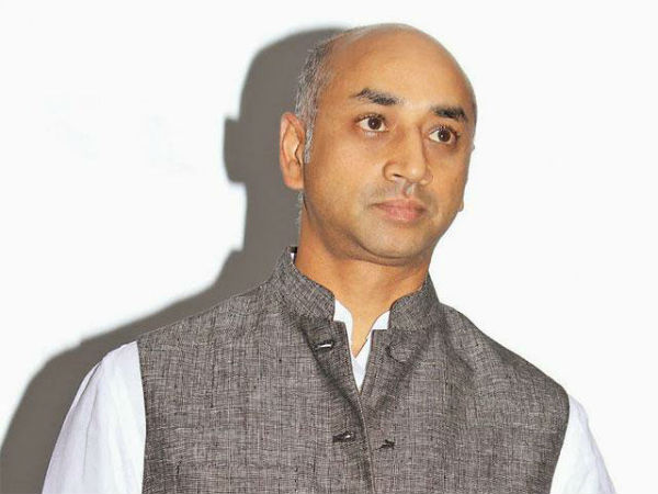 పవన్.. మీరేం చేస్తున్నారు?