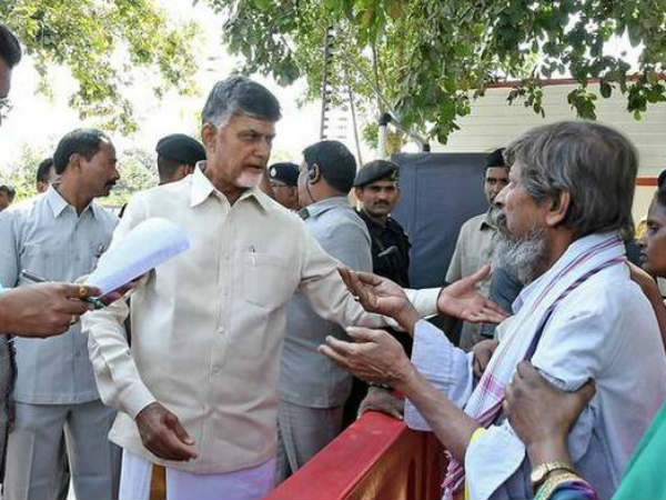 చంద్రబాబును కలిసారు...ఆ తర్వాత పవన్ ని