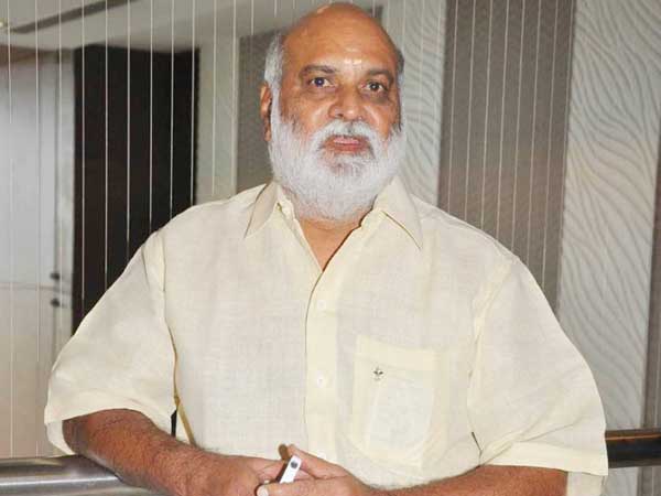 టీటీడీ అధికారులతో 3 గంటల భేటీ