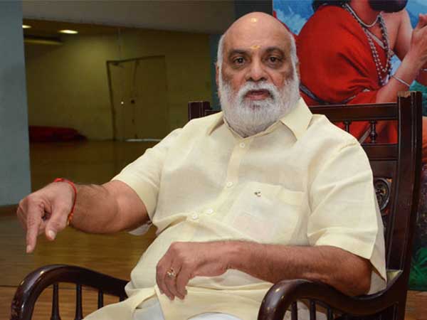 రాఘవేంద్ర రావు భేటీపై చర్చ
