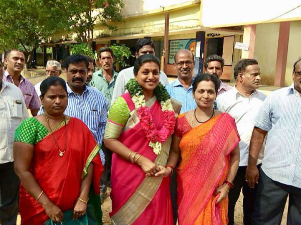 హిందువులను గౌరవించడం నేర్చుకోవాలి