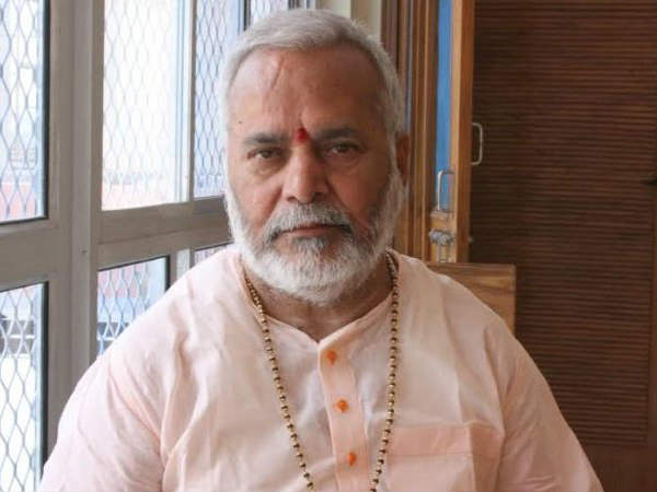 UP govt withdraws rape case against former Union Minister Swami Chinmayanand UP govt withdraws rape case against former Union Minister Swami Chinmayanand