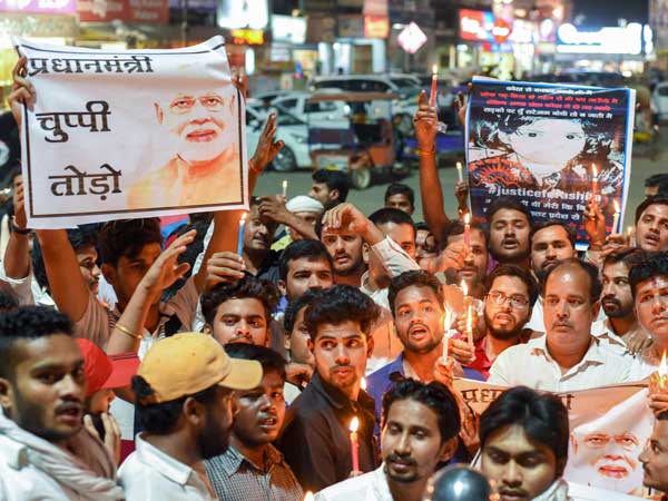 Kathua rape case, Jammu and Kashmir ministers who defended accused submit resignation to BJP Kathua rape case, Jammu and Kashmir ministers who defended accused submit resignation to BJP