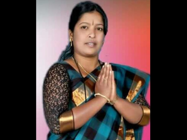 బెదిరిస్తున్నారు