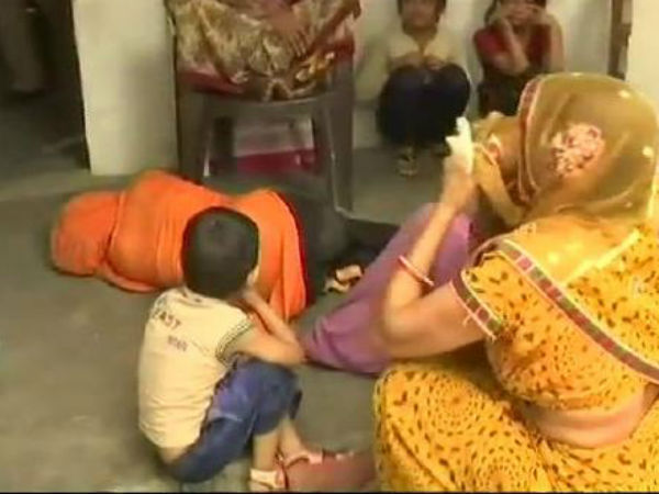 Father of Woman Allegedly Raped By BJP MLA Dies in Police Custody Father of Woman Allegedly Raped By BJP MLA Dies in Police Custody