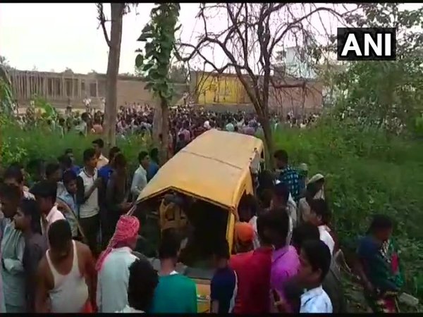 UP: 13 children killed after train rams into a school bus in Kushinagar UP: 13 children killed after train rams into a school bus in Kushinagar