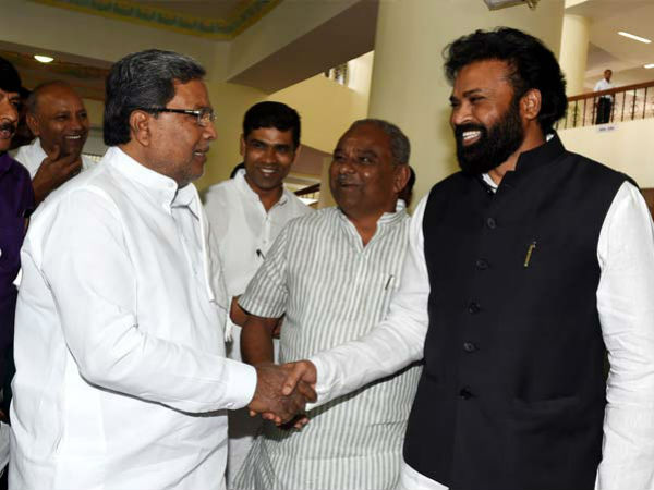 రిసార్టు రాజకీయాలు
