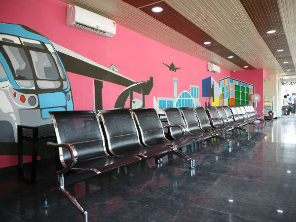KTR INAUGURATEs AC BUS SHELTER IN MADHAPUR TODAY KTR INAUGURATEs AC BUS SHELTER IN MADHAPUR TODAY