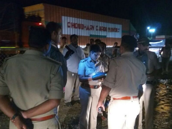 7 people were killed in a bus accident newr Shira of tumkur district. 7 people were killed in a bus accident newr Shira of tumkur district.