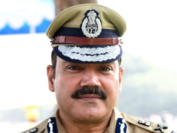 Hyderabad CP Whatsapp message to Banjara Hills police station Hyderabad CP Whatsapp message to Banjara Hills police station