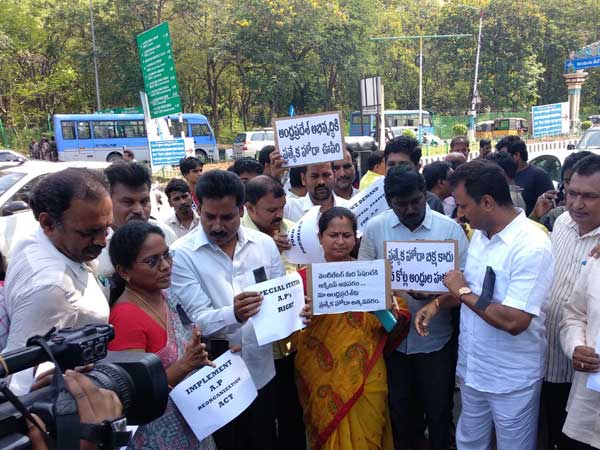 అందుకే అమిత్ షా కాన్వాయ్పై దాడి