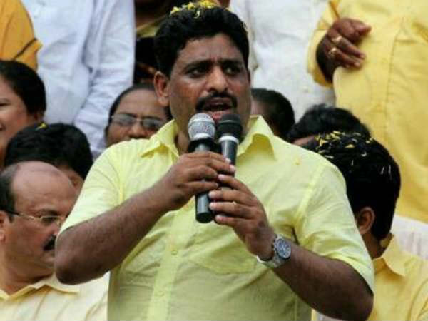 నందమూరి కుటుంబంతో టీడీపీ నేతలు