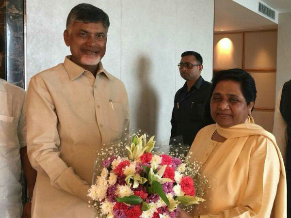 జాతీయ పార్టీలకు వ్యతిరేకంగా త్వరలో ప్రయత్నాలు