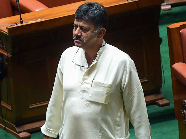 congress asks deputy cm post for dk shivakumar, kumaraswamy rejects it congress asks deputy cm post for dk shivakumar, kumaraswamy rejects it