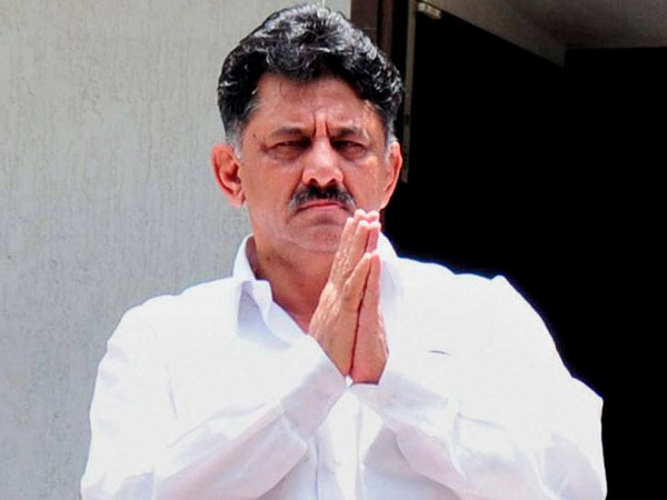 డీకే శివకుమార్ కీలక పాత్ర