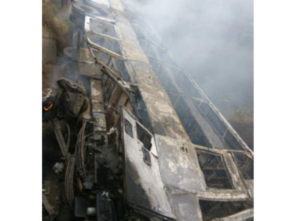 Bihar: 27 dead as bus catches fire in Motihari Bihar: 27 dead as bus catches fire in Motihari
