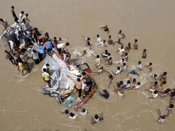 అవకాశం...అడిగిన మత్స్యకారులు