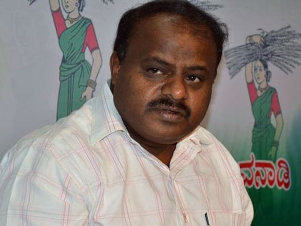 బిజీ బిజీగా కాంగ్రెస్ నేతలు