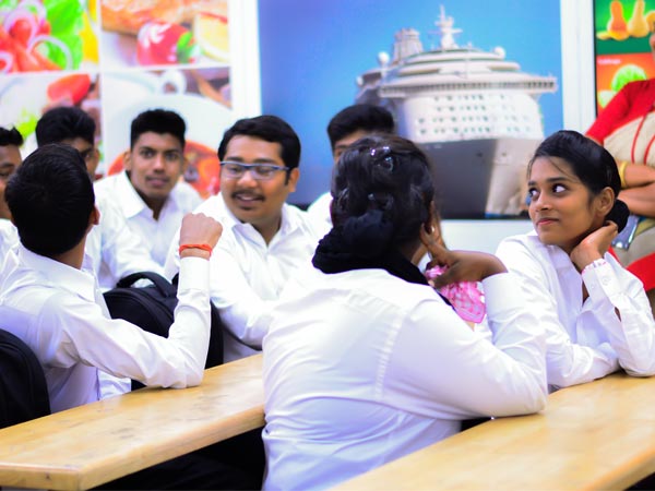 Hospitality & Tourism Industry has created 4 Cr jobs in India Hospitality & Tourism Industry has created 4 Cr jobs in India