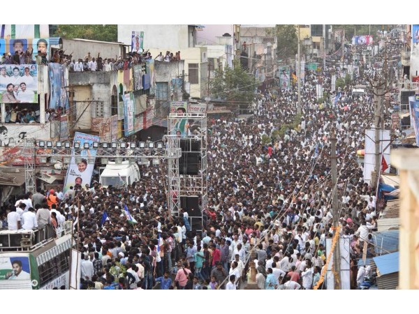 చంద్రబాబు అసమర్థతకు నిదర్శనం