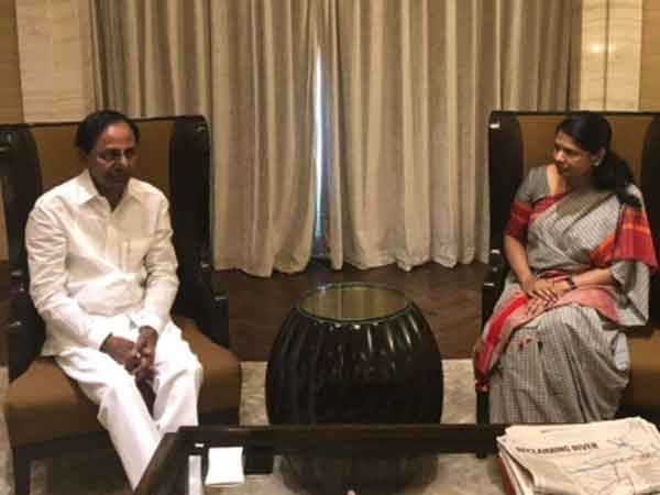 KCR, Stalin discussed state’s rights, not third front: Kanimozhi KCR, Stalin discussed state’s rights, not third front: Kanimozhi