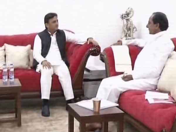 బీజేపీ హామీలు నెరవేర్చడం లేదు