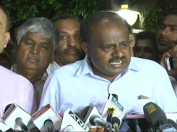Kumara Swamy swearing to turn into a day of all the opposition parties coming together Kumara Swamy swearing to turn into a day of all the opposition parties coming together