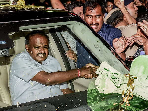 రేంజ్ రోవర్ కారు