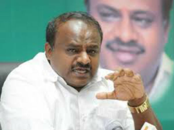 యడ్యూరప్ప కారు